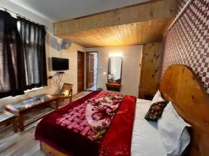 Chail retreat river inn