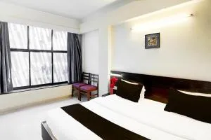 Super Collection O Maninagar formerly Park Land - Bātwa