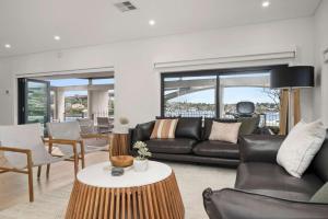 Sydney Harbour-Front Home With Views & Parking