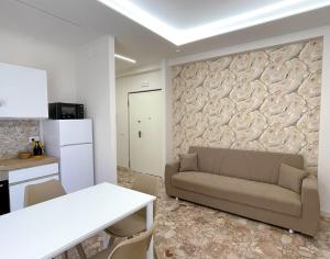 SIS HOUSE Apartment - Deluxe Apartment in Anzio City Center, 100m from the Sea