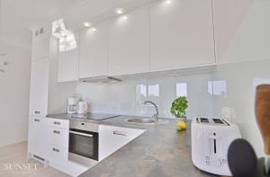 Sunset Apartments - Przestronne, słoneczne mieszkanie dla rodzin - centrum miasta z widokiem na port