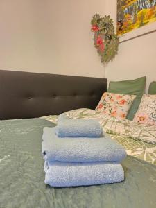 Appartements Studio neuf avec terrasse a Yerres, 200m de la gare : photos des chambres