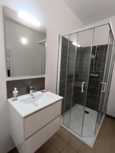 B&B / Chambres d'hotes Gite et chambres d-hotes La belle etape entre Margeride et Aubrac : photos des chambres