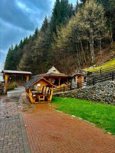 Pensiunea Popas Pop, Strambu-Baiut, Maramures