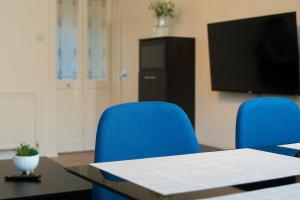 Modern 2 Bedroom Terrace