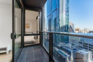 Mel CBD 2 bed room