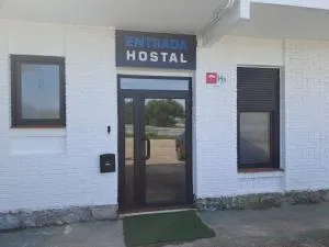 Hostal LA SIERRA - Torrico