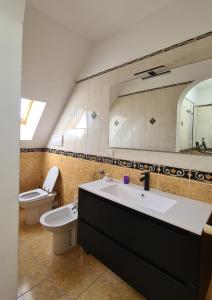 Ariammare - small penthouse