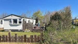 Ferienhäuschen Nr 80 am Kanal Ferienpark de Watersnip