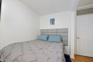 Cozy 2BR Apartment in the Heart of Chelsea