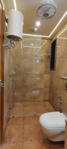 Lime Tree 1BHK Service Apartment Near Artemis, Sector 52 Gurgaon