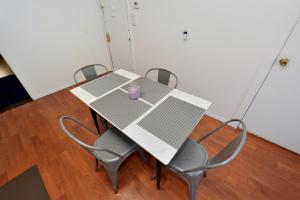 Cozy 2BR Apartment in the Heart of Chelsea