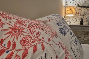 Appartements L-atypique Chez Les Amoureux : photos des chambres