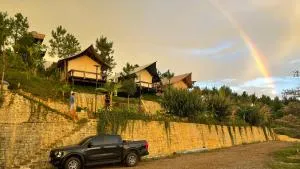 ĐEN Hill Home The Glamping Luxury - Ðại Lào