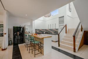 Villa Alleira - 5 Bedroom Villa in Centre Location of Seminyak