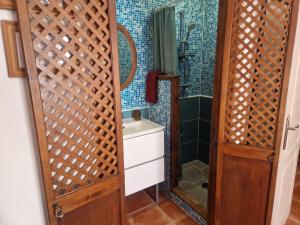 B&B / Chambres d'hotes Domaine de Sahil : photos des chambres