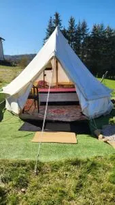 Beheiztes Tipi Zelt Luftbett Camping Winter Schlüchtern Hessen Main-Kinzig - Barackenhöfe