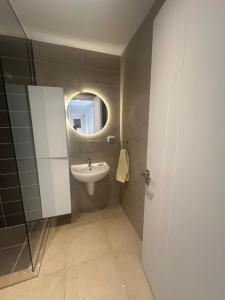 G Cribs Hotel Apartment 2BR
