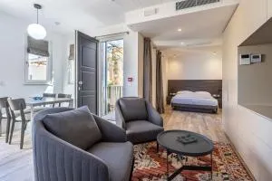 Old Theatre Suites - Maddalena - Флоріана