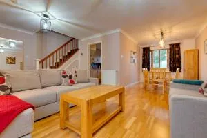 Pass the Keys Spacious Modern Home near River Cam Free Parking - Milton