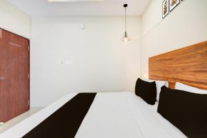 FabHotel Three Waves