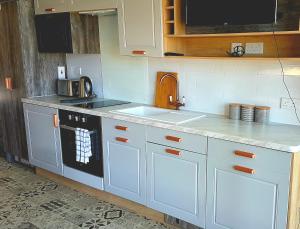 POD4 Family Glamping with seaview & Wi-Fi