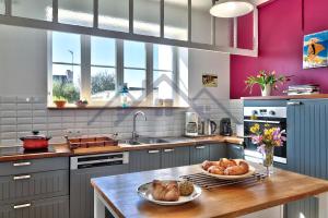 Maisons de vacances LocaLise - M6A - Ty Heol - Maison de vacances a quelques pas du port et des plages - jardin avec terrasse entierement clos - wifi inclus : photos des chambres