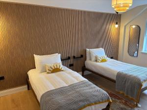 Riverside Loft Group Accommodation