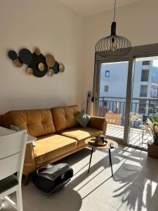 Romantic sunrises&sunsets near Porto Montenegro