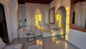 Sunset View garden house of Mykonos