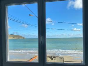 Beach house Maison de plage les pieds dans l eau