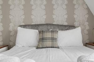 Double Room with Private Bathroom room in Imperial Plymouth