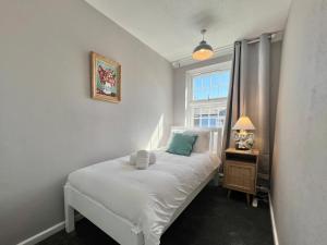 Wonderful Oxford Jericho 3 Bedroom House with Parking and Private Garden