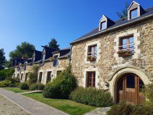 La Julerie, 4 Gîtes en Campagne avec Piscine
