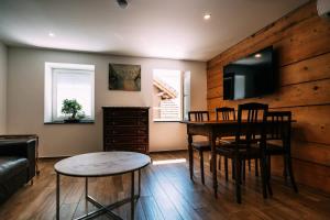 The Timber Apartment in Brienz