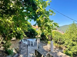 Maisons de vacances Charmante maison avec vue Ideale pour 4 personnes : photos des chambres