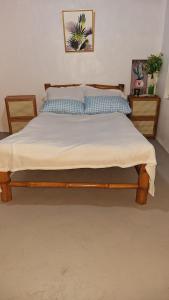 Bahay Bakasyunan in Lubao near Pradera Verde