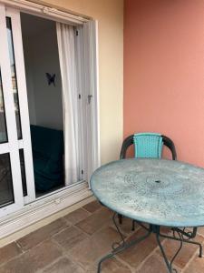 Appartements T2 appartment with sea view and swimmimg pool. : photos des chambres