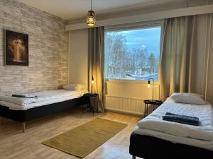 Kotimaailma-huoneisto huippupaikalla