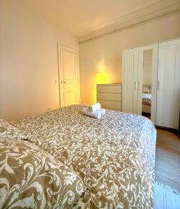 Champs Élysées appartement 5