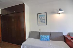 RNET - PS26 - Roses Costa Brava