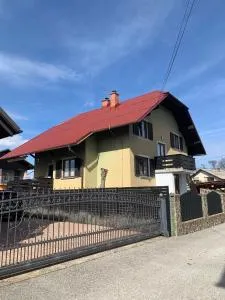 Udoben, razkošen, sončen apartma s čudovitim razgledom na Pohorje - 斯洛文尼亚比斯特里察