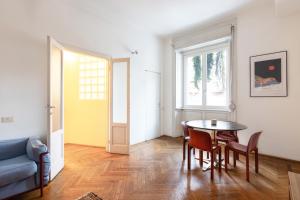 One bedroom apartment of comfort and style in the heart of Milan