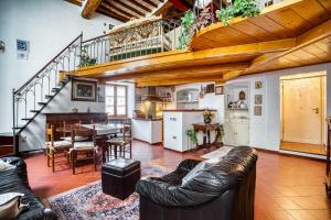 La Belle Époque - Stylish Flat in Perugia Center