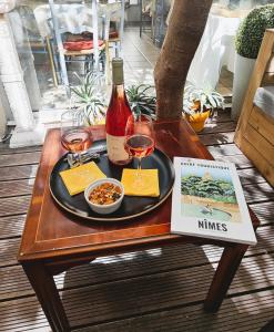 Hotels Hotel Des Tuileries : photos des chambres