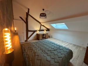 Maisons de vacances Gite OPLM 8 p Proximite Charleville : photos des chambres