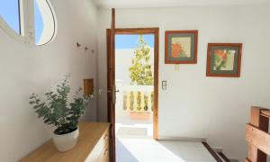 Bella Vista - Jacuzzi with amazing sea views