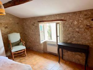 Maisons de vacances Charmante maison de village dans le Luberon : photos des chambres