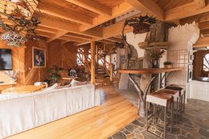 Art House Residence - Grand Luxury 350m2 Chalet - Mountain & Ski