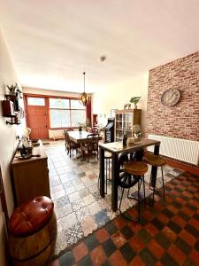 Delightful House in the Heart of the Matlocks!